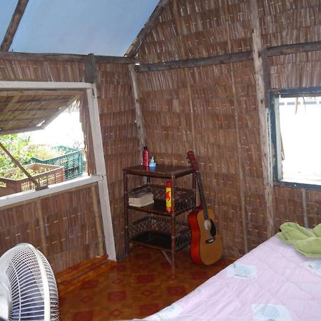 New Phiman Riverview Guesthouse Бангкок Экстерьер фото