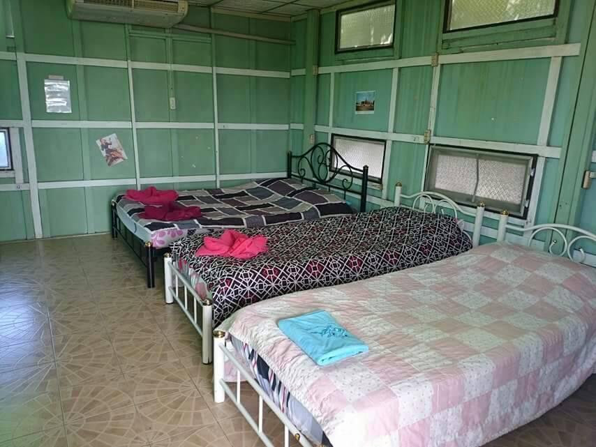 New Phiman Riverview Guesthouse Бангкок Экстерьер фото
