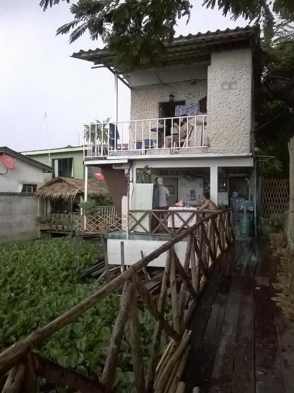 New Phiman Riverview Guesthouse Бангкок Экстерьер фото